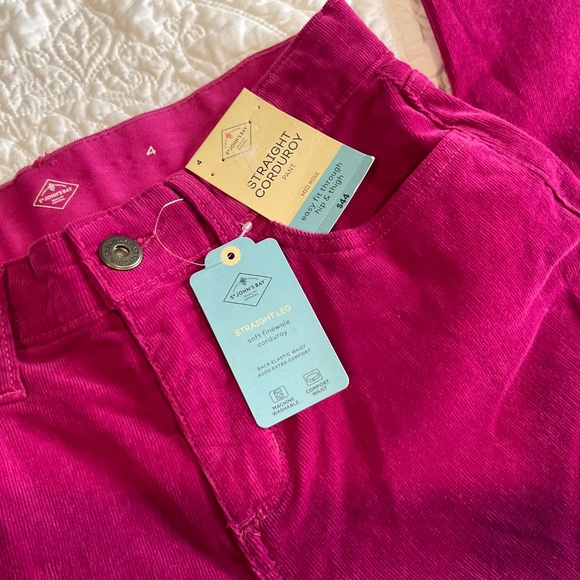 St. John's Bay Straight Corduroy Pants Women's Size 4 Mid Rise FESTIVAL FUCHSIA - Picture 3 of 11